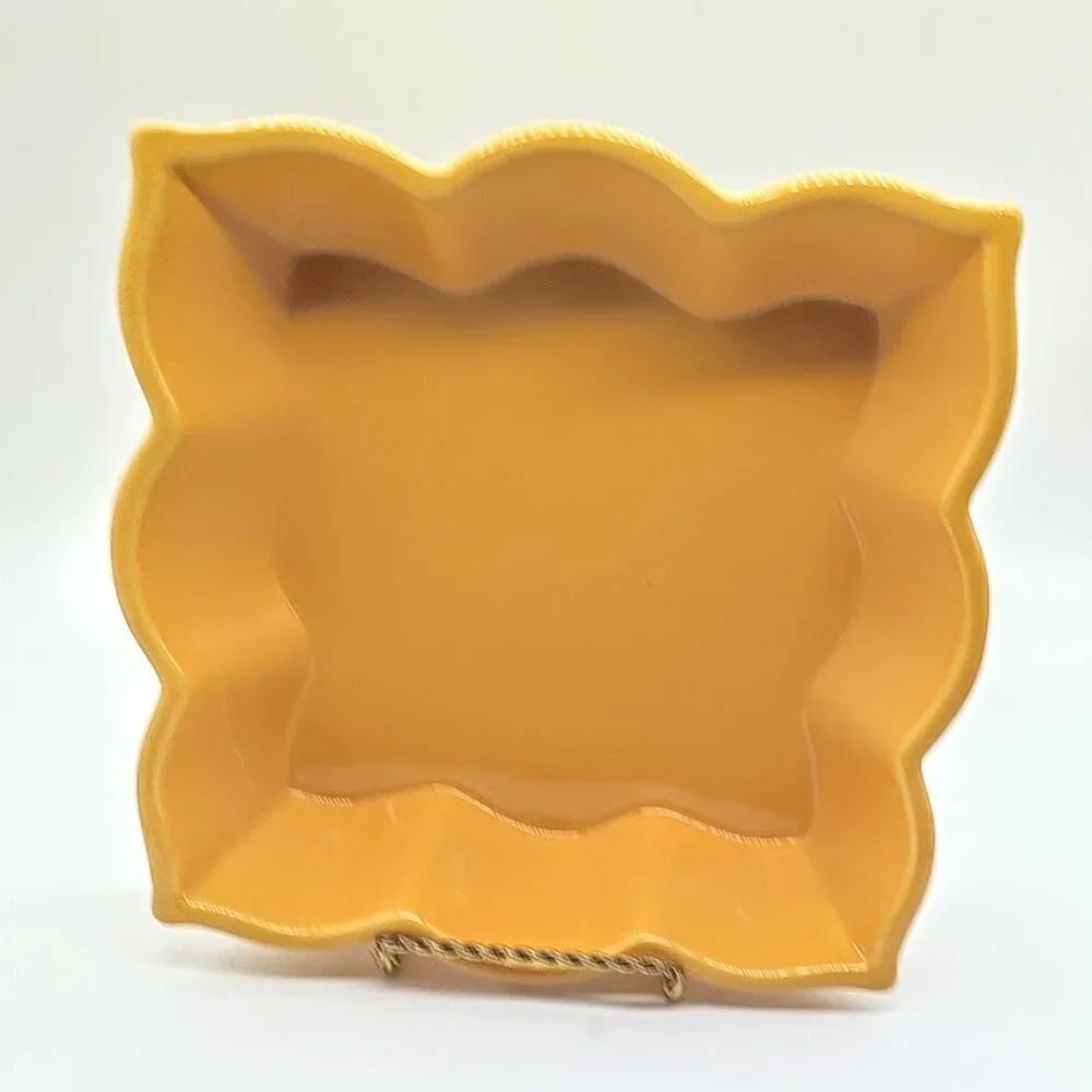 Chantal Talavera Collection Yellow 10-Inch Square Bakeware